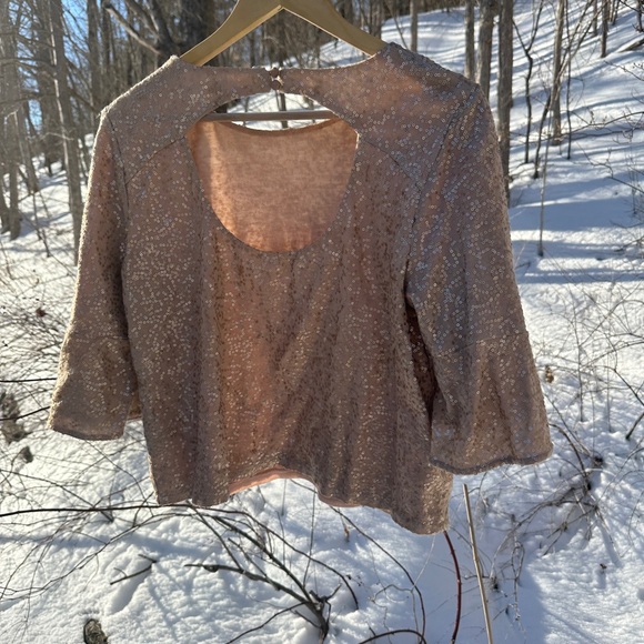 Anthropologie Tops - Anthropologie Gold Sequin Blouse